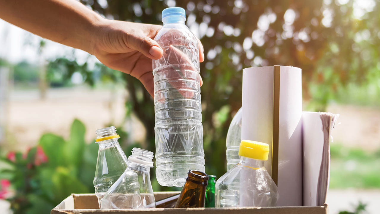 Mengenal Plastik